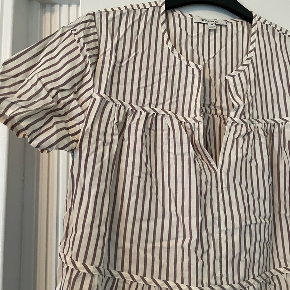 Lavender stripe summery blouse in xs by madewell. Comfy and effortless - Picture 2 of 3